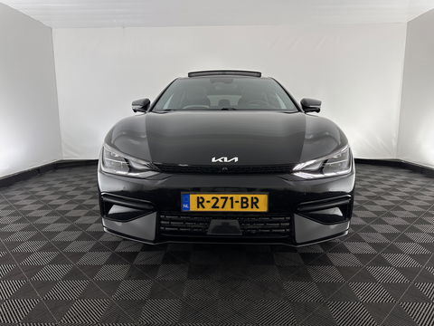 Kia Ev6 GT-Line 77.4 kWh [ 3-Fase-11kW ] (INCL-BTW) Aut. *HEATPUMP | PANO | HEAD-UP | LEATHER-ALCANTARA | ADAPTIVE-CRUISE | DIGI-COCKPIT | MERIDIAN-AUDIO | MEMORYPACK | FULL-LED | KEYLESS | TOPVIEW | DAB | BLINDSPOT | NAVI-FULLMAP |
