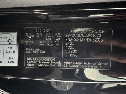 Kia Ev6 GT-Line 77.4 kWh [ 3-Fase-11kW ] (INCL-BTW) Aut. *HEATPUMP | PANO | HEAD-UP | LEATHER-ALCANTARA | ADAPTIVE-CRUISE | DIGI-COCKPIT | MERIDIAN-AUDIO | MEMORYPACK | FULL-LED | KEYLESS | TOPVIEW | DAB | BLINDSPOT | NAVI-FULLMAP |