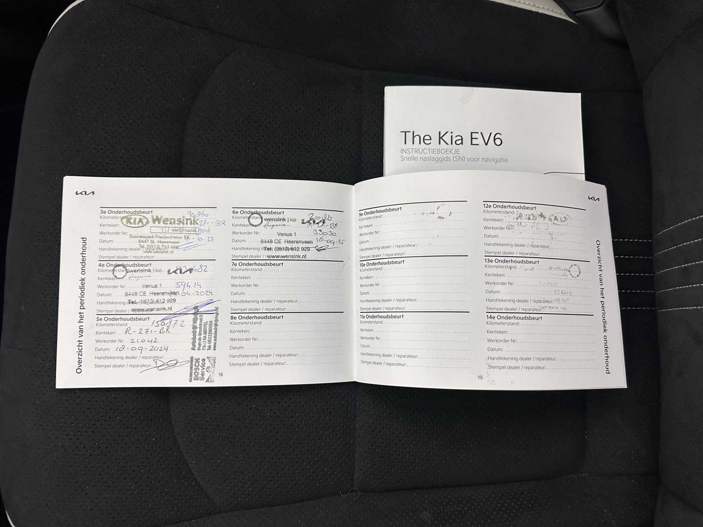 Kia Ev6 GT-Line 77.4 kWh [ 3-Fase-11kW ] (INCL-BTW) Aut. *HEATPUMP | PANO | HEAD-UP | LEATHER-ALCANTARA | ADAPTIVE-CRUISE | DIGI-COCKPIT | MERIDIAN-AUDIO | MEMORYPACK | FULL-LED | KEYLESS | TOPVIEW | DAB | BLINDSPOT | NAVI-FULLMAP |