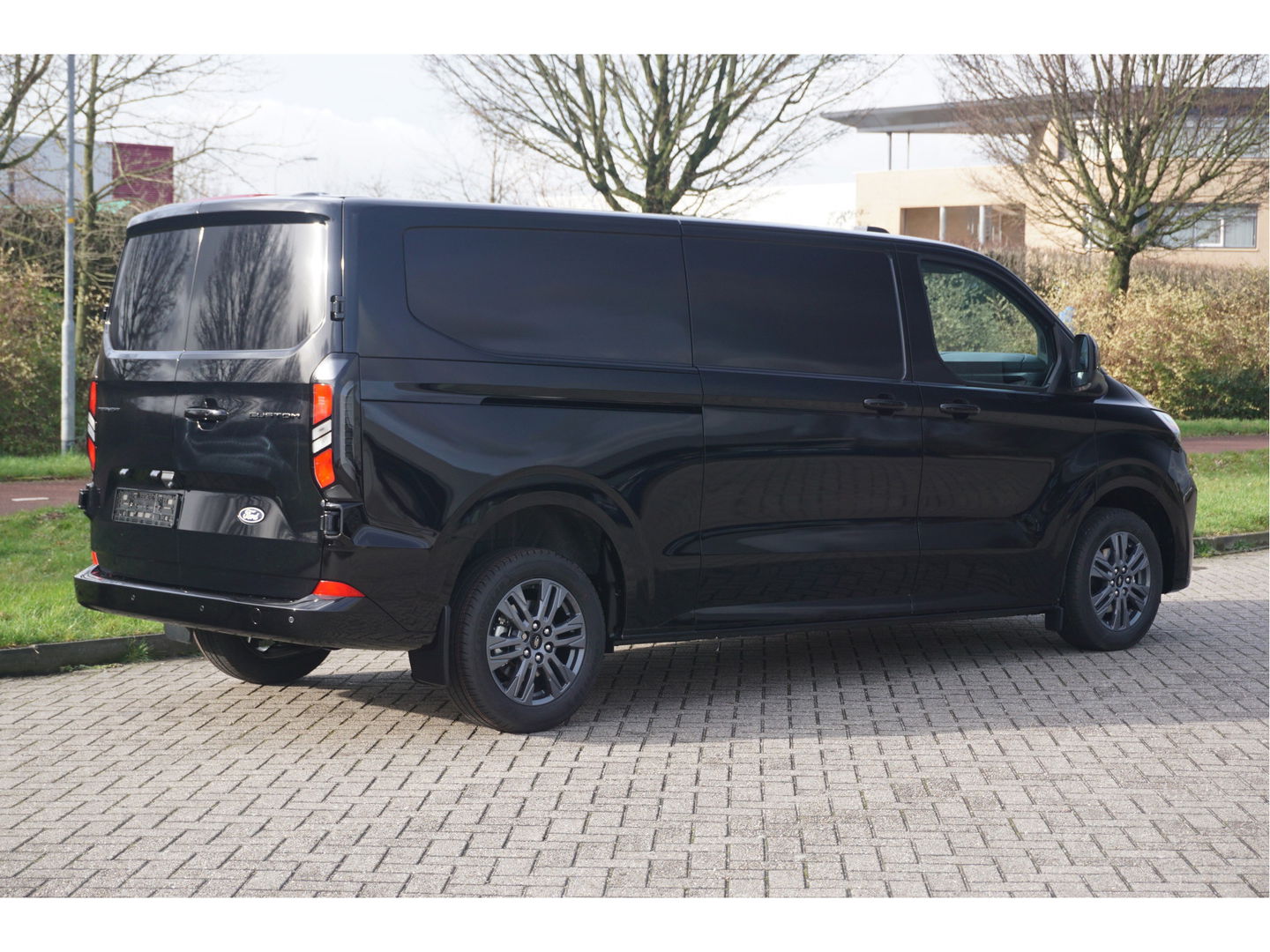 Ford Transit Custom 300L 150PK Limited BPM VRIJ!! Navi, Cam, Adap. Cruise, 17" LM, Trekhaak!! NR. A184