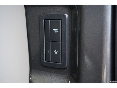 Ford Transit Custom 300L 150PK Limited BPM VRIJ!! Navi, Cam, Adap. Cruise, 17" LM, Trekhaak!! NR. A186