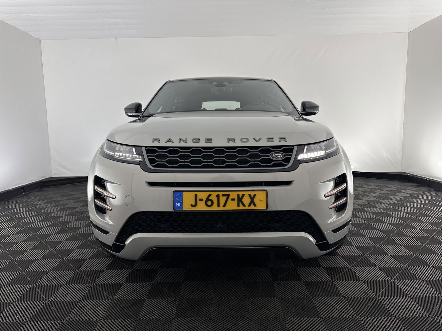 Land Rover Range Rover Evoque 2.0 D180 AWD SE (INCL.BTW) Aut. *LEATHER | FULL-LED | HEATED-COMFORTSEATS | NAVI-FULLMAP | SHIFT-PADDLES | CAMERA | ECC | PDC | CRUISE | 18''ALU*