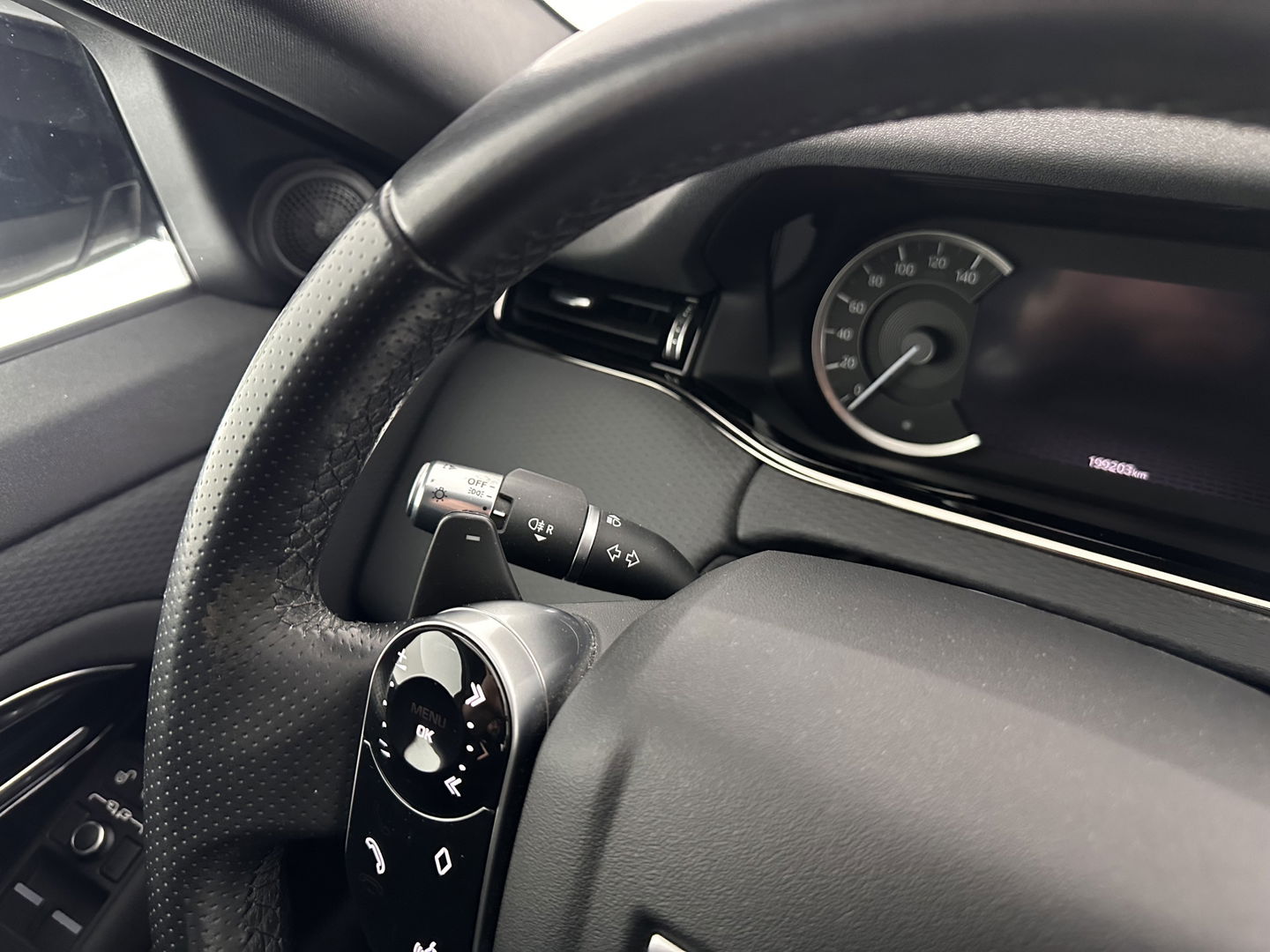 Land Rover Range Rover Evoque 2.0 D180 AWD SE (INCL.BTW) Aut. *LEATHER | FULL-LED | HEATED-COMFORTSEATS | NAVI-FULLMAP | SHIFT-PADDLES | CAMERA | ECC | PDC | CRUISE | 18''ALU*