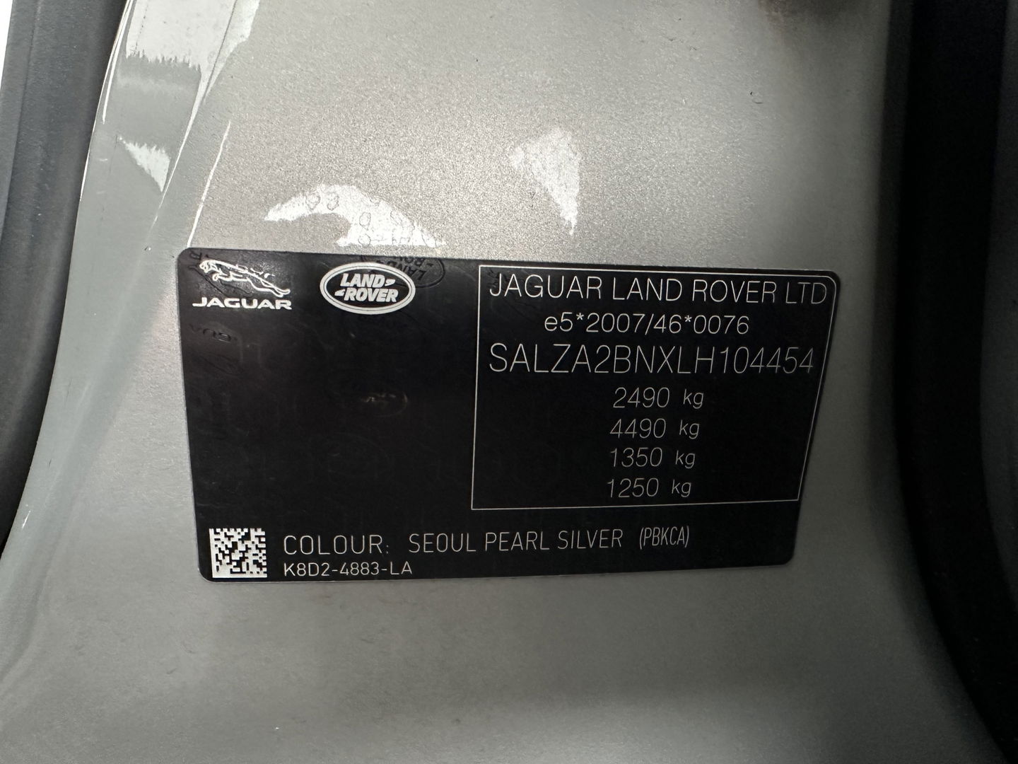 Land Rover Range Rover Evoque 2.0 D180 AWD SE (INCL.BTW) Aut. *LEATHER | FULL-LED | HEATED-COMFORTSEATS | NAVI-FULLMAP | SHIFT-PADDLES | CAMERA | ECC | PDC | CRUISE | 18''ALU*