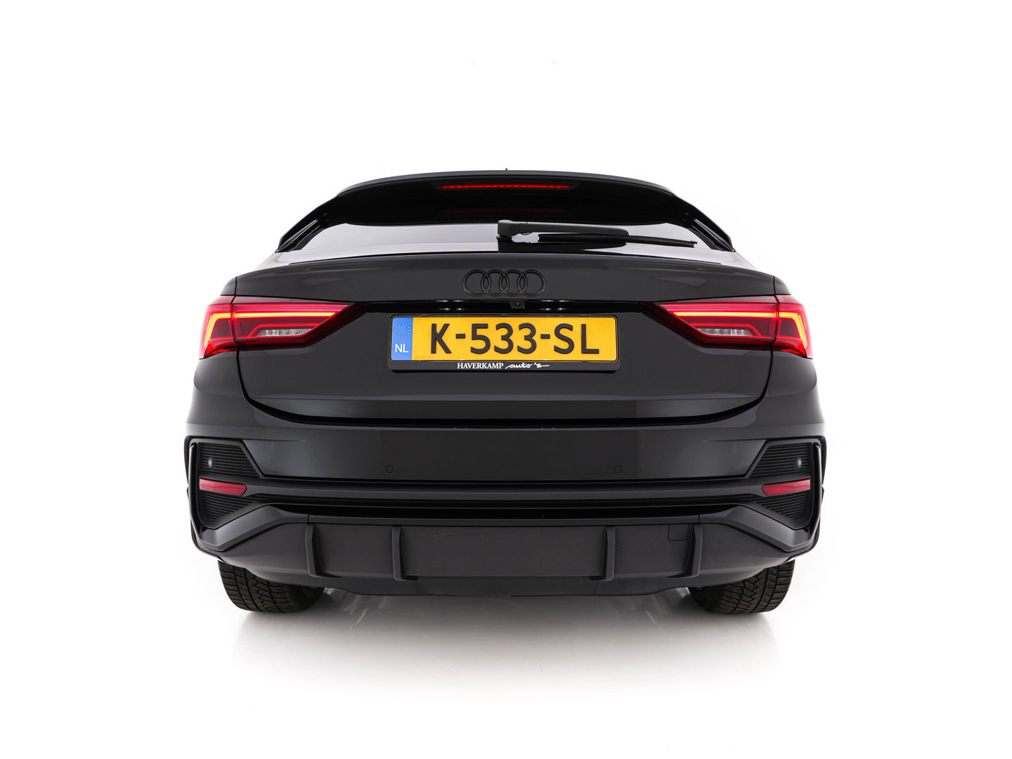 Audi Q3 Sportback 35 TFSI S-Line Edition (INCL-BTW) Aut. *LEATHER | FULL-LED | ADAPTIVE-CRUISE | DIGI-COCKPIT | NAVI-FULLMAP | CAMERA | DAB | AMBIENTLIGHT | PRIVACYGLASS | SHIFTPADDLES | ECC | PDC | 20''ALU*