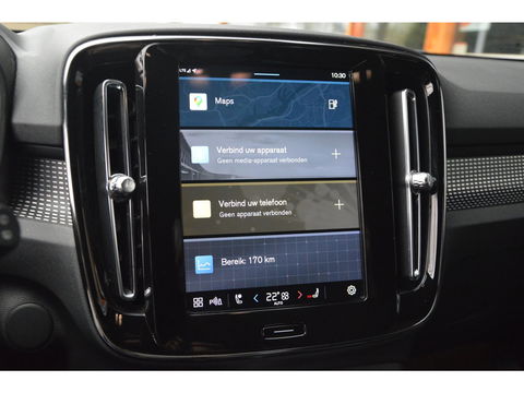 Volvo XC40 Recharge P8 AWD R-Design | SOH 93% | Trekhaak | Stoel + Stuur Verwarmd | Adaptive Cruise |