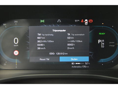 Volvo XC40 Recharge P8 AWD R-Design | SOH 93% | Trekhaak | Stoel + Stuur Verwarmd | Adaptive Cruise |