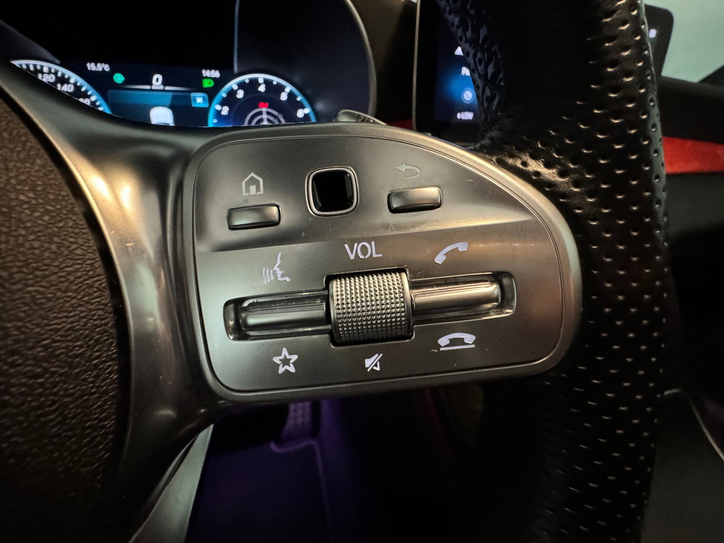 Mercedes-Benz GLC AMG 43 4M Premium+ Pano|HuD|Burmester