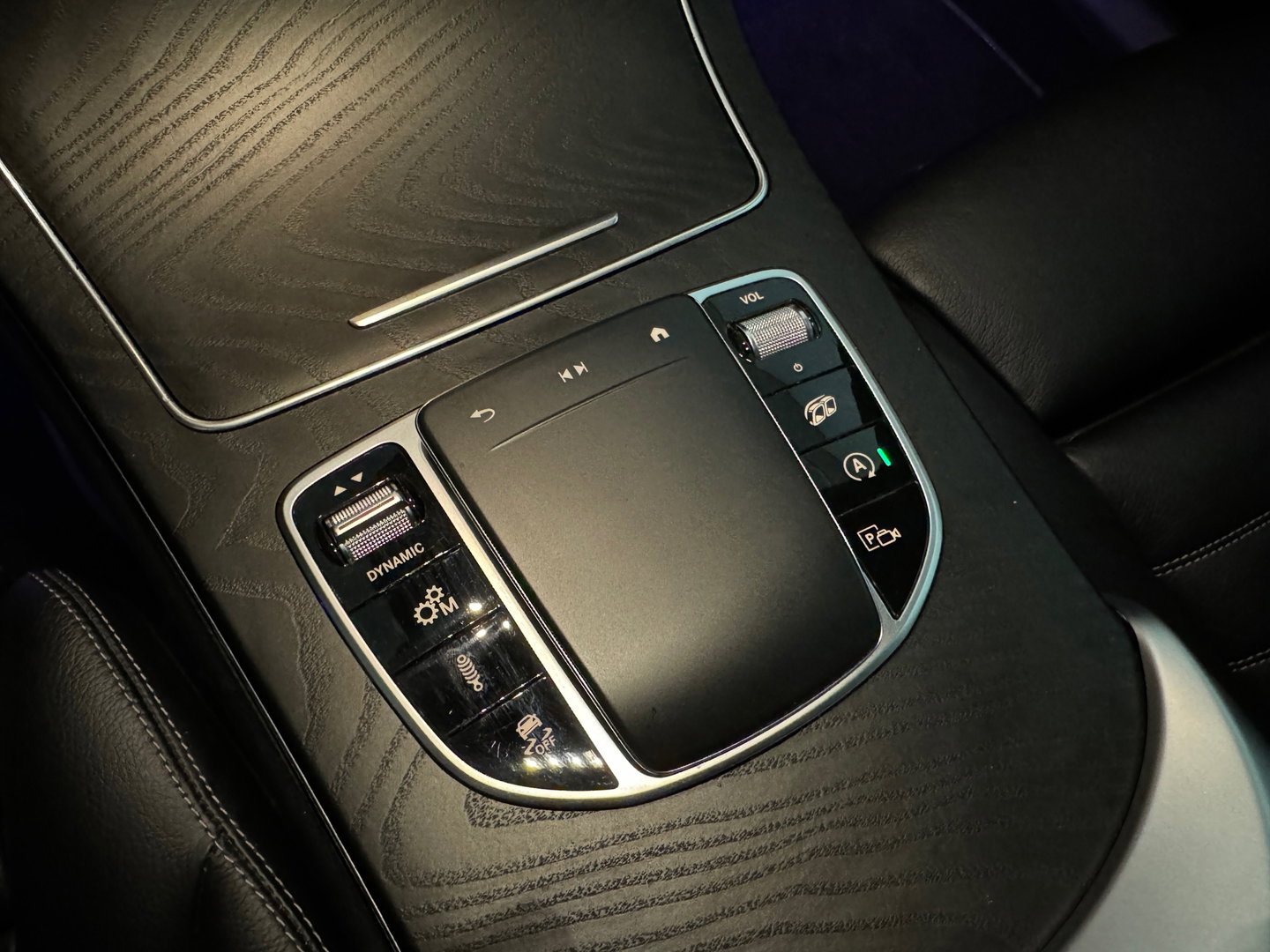 Mercedes-Benz GLC AMG 43 4M Premium+ Pano|HuD|Burmester