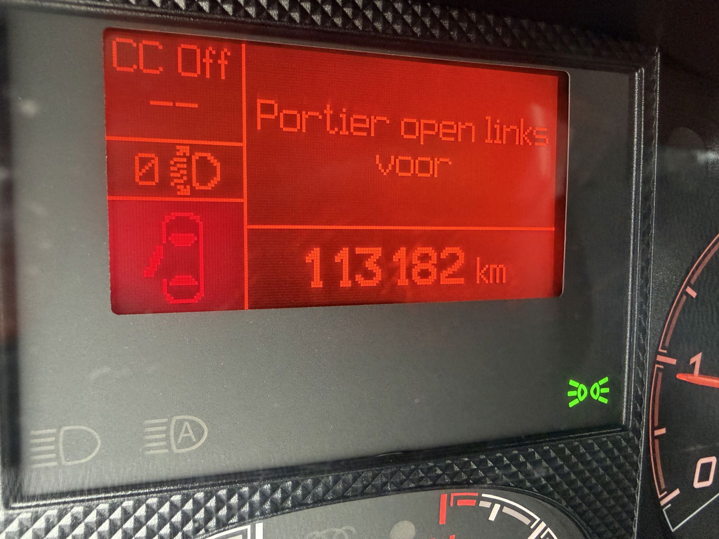 Peugeot Boxer 335 2.2 BlueHDi 165pk L3H2 Premium / vaste prijs rijklaar € 15.950 ex btw / lease vanaf € 269 / bpm vrij / euro 6 / airco / cruise / trekhaak / camera / imperial