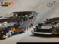 Lexus CT - 200h Sport Automaat (NAVIGATIE, ALCANTARA, CAMERA, SPORTSTOELEN, PARKEERSENSOREN, CRUISE, NIEUWE APK, NIEUWSTAAT)