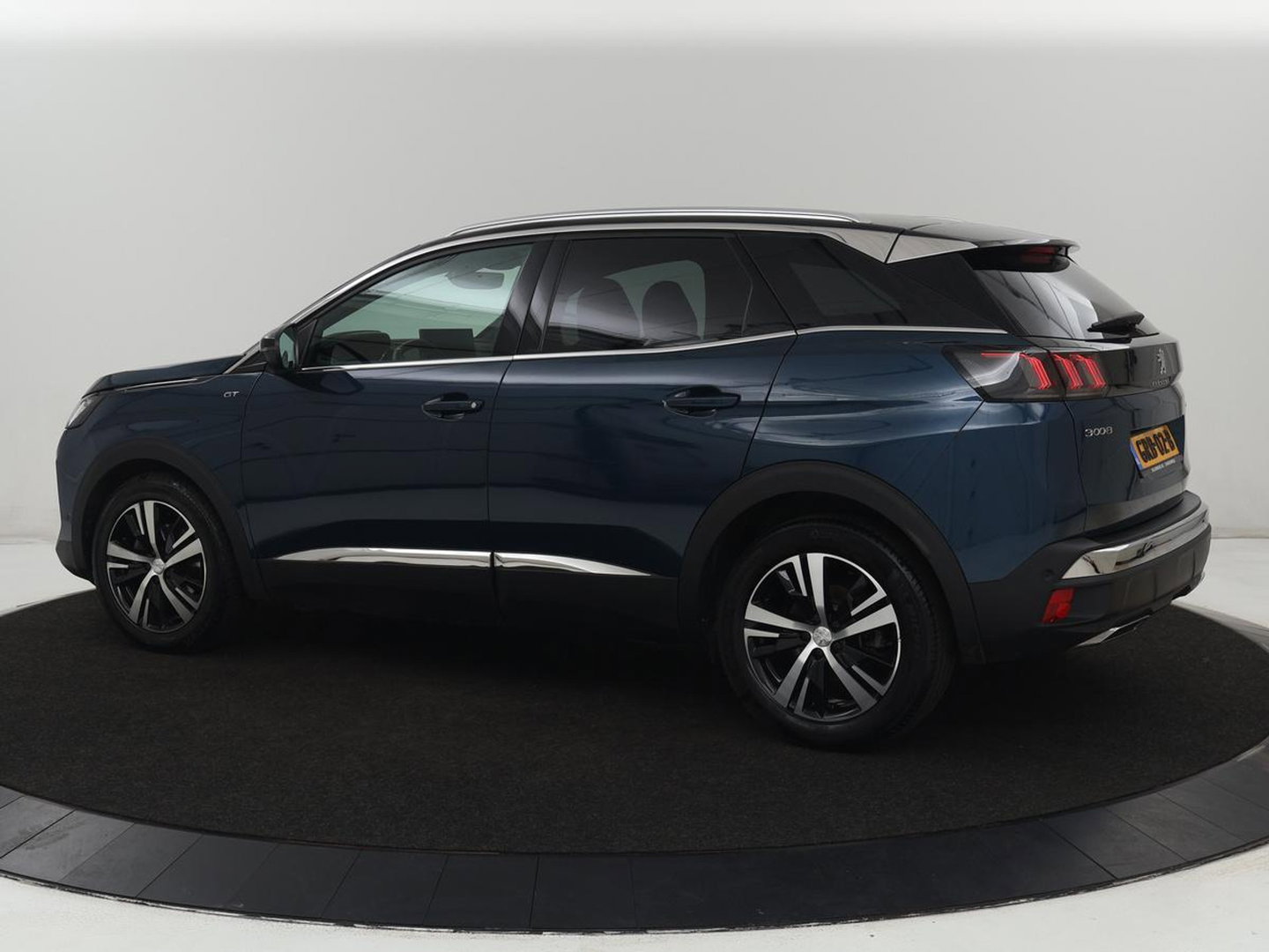 Peugeot 3008 1.6 PureTech GT | Massage | Adaptive cruise | Trekhaak afneembaar | Leder | Full LED | 360 Camera | Carplay | Stoelverwarming