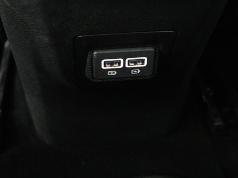 Peugeot 3008 1.6 PureTech GT | Massage | Adaptive cruise | Trekhaak afneembaar | Leder | Full LED | 360 Camera | Carplay | Stoelverwarming