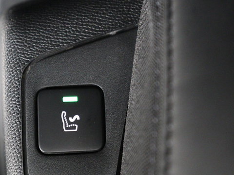 Peugeot 3008 1.6 PureTech GT | Massage | Adaptive cruise | Trekhaak afneembaar | Leder | Full LED | 360 Camera | Carplay | Stoelverwarming