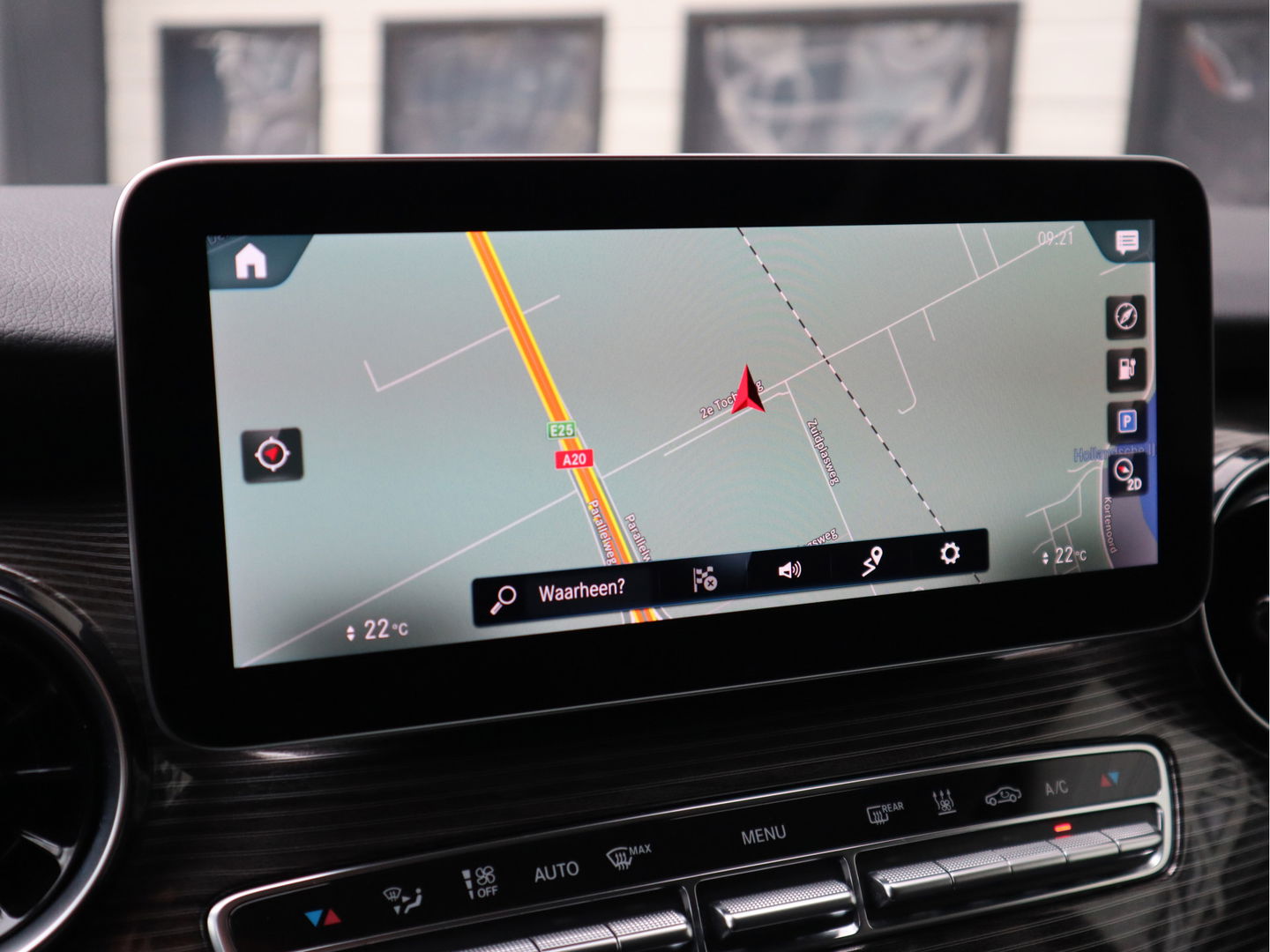 Mercedes-Benz EQV 300 90kWh SoH L3 Extra Lang - 8 Zits - Leder - elc. Schuif