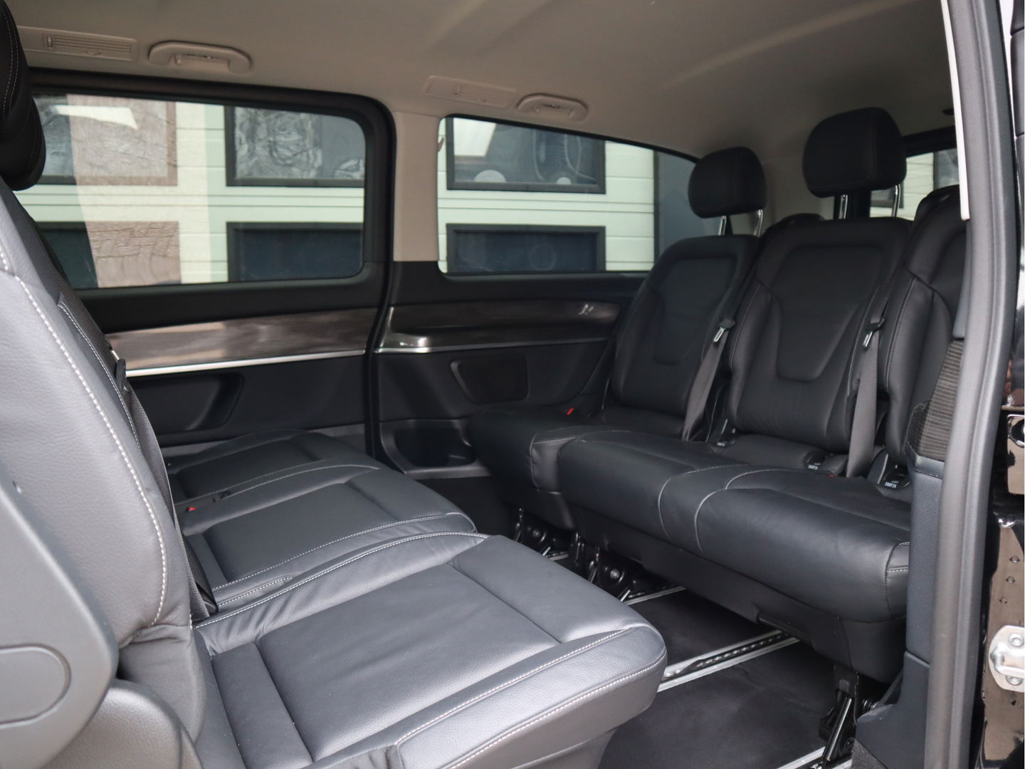 Mercedes-Benz EQV 300 90kWh SoH L3 Extra Lang - 8 Zits - Leder - elc. Schuif