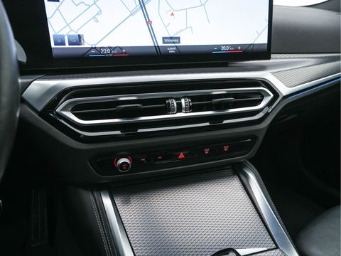 BMW i4 eDrive40 High Executive 84 kWh M-Sportpack [ 3-Fase ] {SOH-93%} (INCL.BTW)  Aut *LEATHER | HEAD UP | FULL-LED | HIFI-SOUND | CRUISE | WIDESCREEN-COCKPIT | DAB+ | CAMERA | AMBIENTLIGHT | CARPLAY | HEATED-SPORTSEATS | PRIVACY-GLASS | 19''ALU*