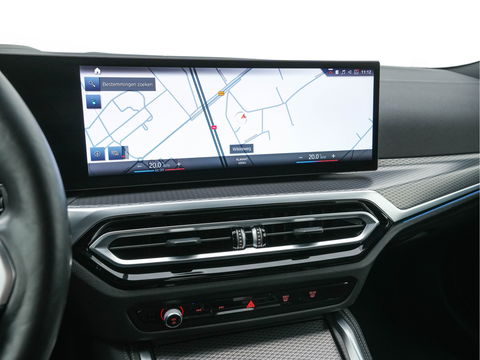 BMW i4 eDrive40 High Executive 84 kWh M-Sportpack [ 3-Fase ] {SOH-93%} (INCL.BTW)  Aut *LEATHER | HEAD UP | FULL-LED | HIFI-SOUND | CRUISE | WIDESCREEN-COCKPIT | DAB+ | CAMERA | AMBIENTLIGHT | CARPLAY | HEATED-SPORTSEATS | PRIVACY-GLASS | 19''ALU*