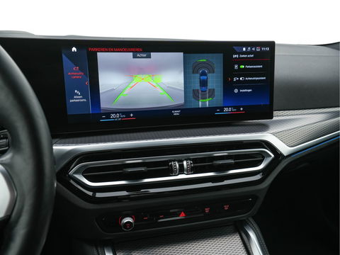 BMW i4 eDrive40 High Executive 84 kWh M-Sportpack [ 3-Fase ] {SOH-93%} (INCL.BTW)  Aut *LEATHER | HEAD UP | FULL-LED | HIFI-SOUND | CRUISE | WIDESCREEN-COCKPIT | DAB+ | CAMERA | AMBIENTLIGHT | CARPLAY | HEATED-SPORTSEATS | PRIVACY-GLASS | 19''ALU*