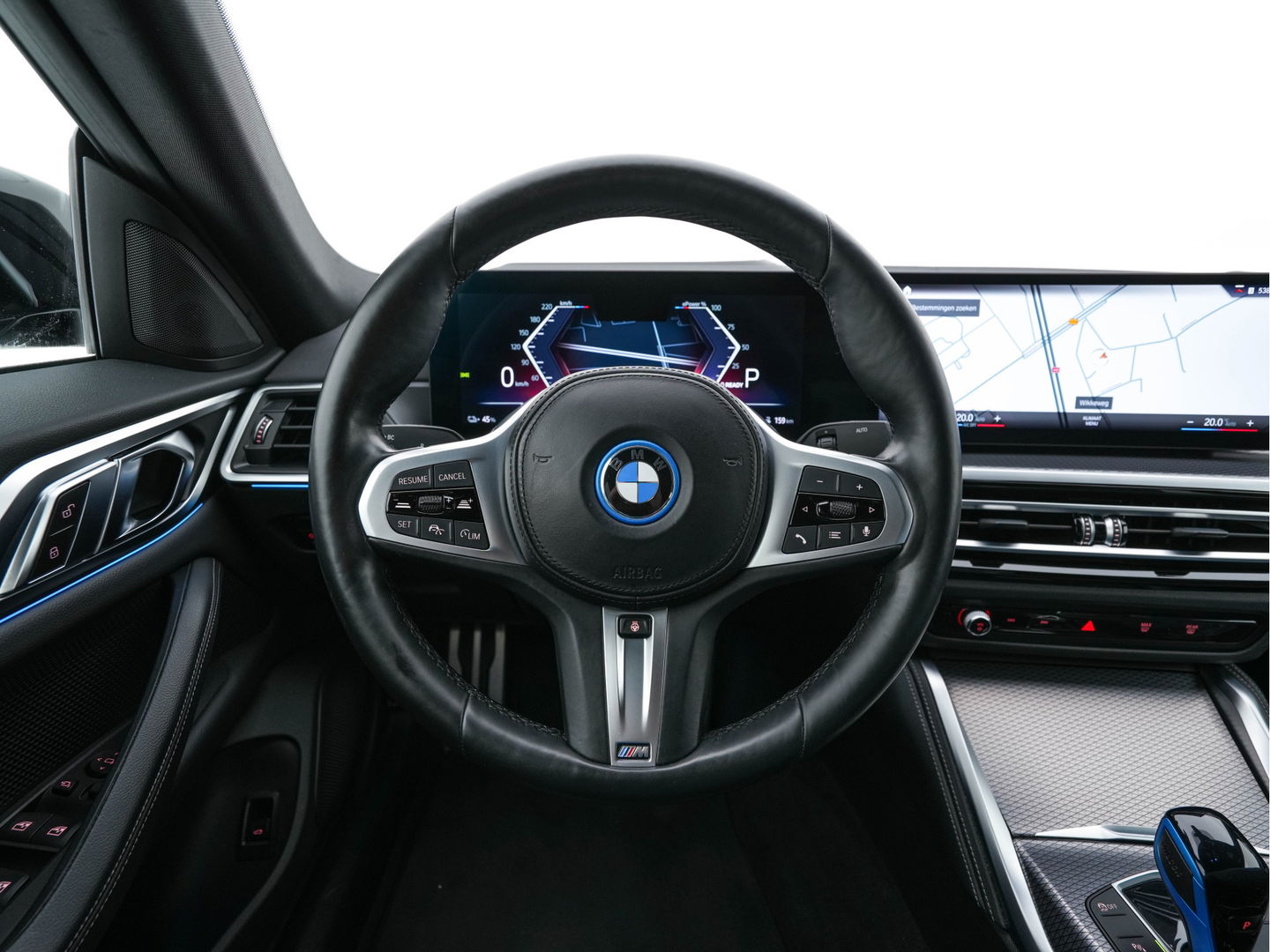 BMW i4 eDrive40 High Executive 84 kWh M-Sportpack [ 3-Fase ] {SOH-93%} (INCL.BTW)  Aut *LEATHER | HEAD UP | FULL-LED | HIFI-SOUND | CRUISE | WIDESCREEN-COCKPIT | DAB+ | CAMERA | AMBIENTLIGHT | CARPLAY | HEATED-SPORTSEATS | PRIVACY-GLASS | 19''ALU*