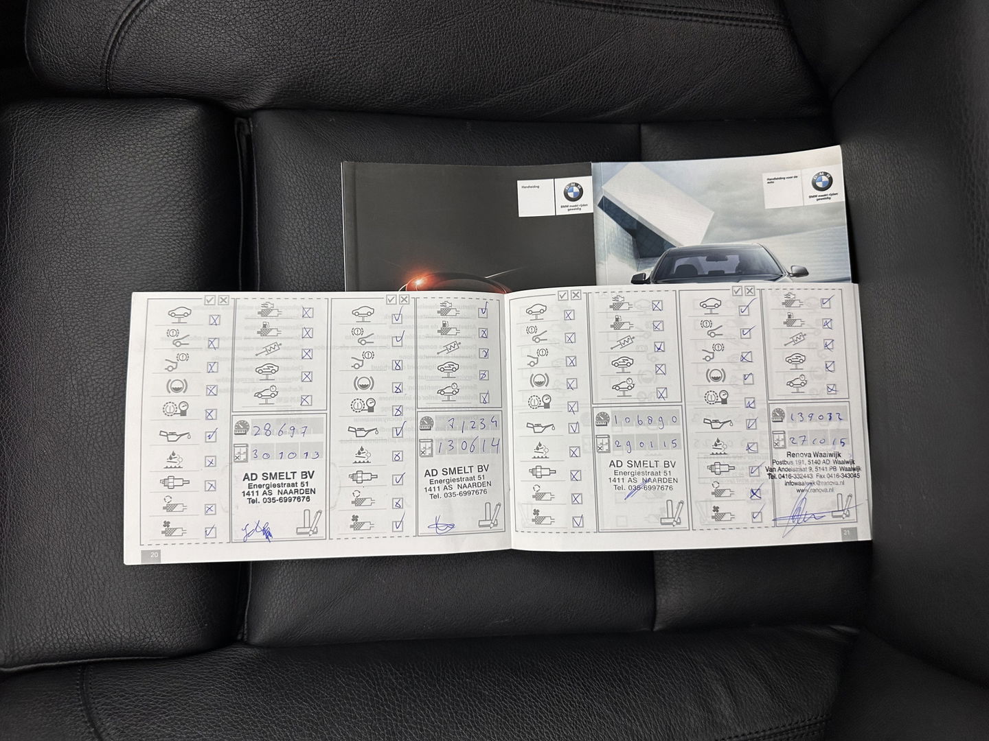 BMW 5 Serie 520i High Executive M-Sportpack Aut. *PANO | LEATHER | XENON | HARMAN/KARDON | HEATED-SPORTSEATS | NAVI-FULLMAP | PRIVACY-GLASS | SHIFT-PADDLES | ECC | PDC | CRUISE | 18''ALU*