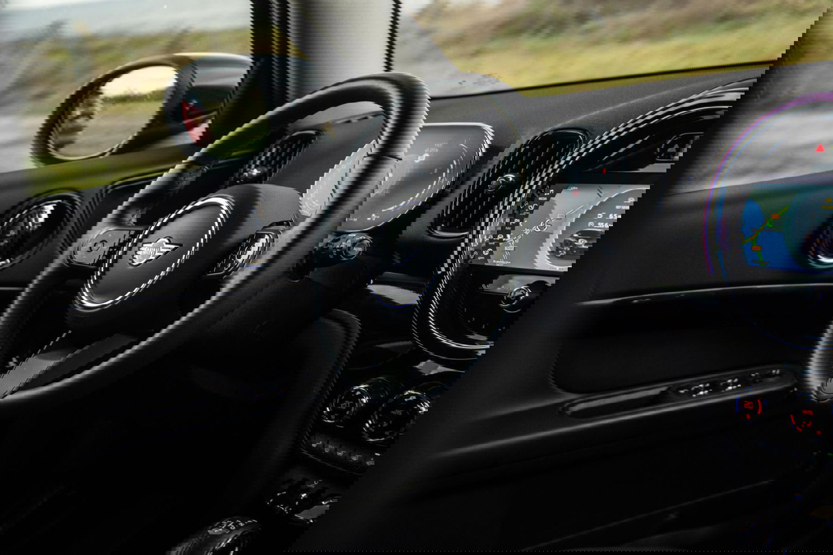 MINI Countryman 1.5 Cooper S E ALL4 Essential CAMERA / NAVI / CARPLAY / AIRCO / ZWART / STOELVERWARMING