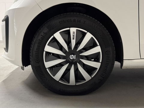 Volkswagen up! 1.0 BMT move up! Airco Navi 5drs NAP