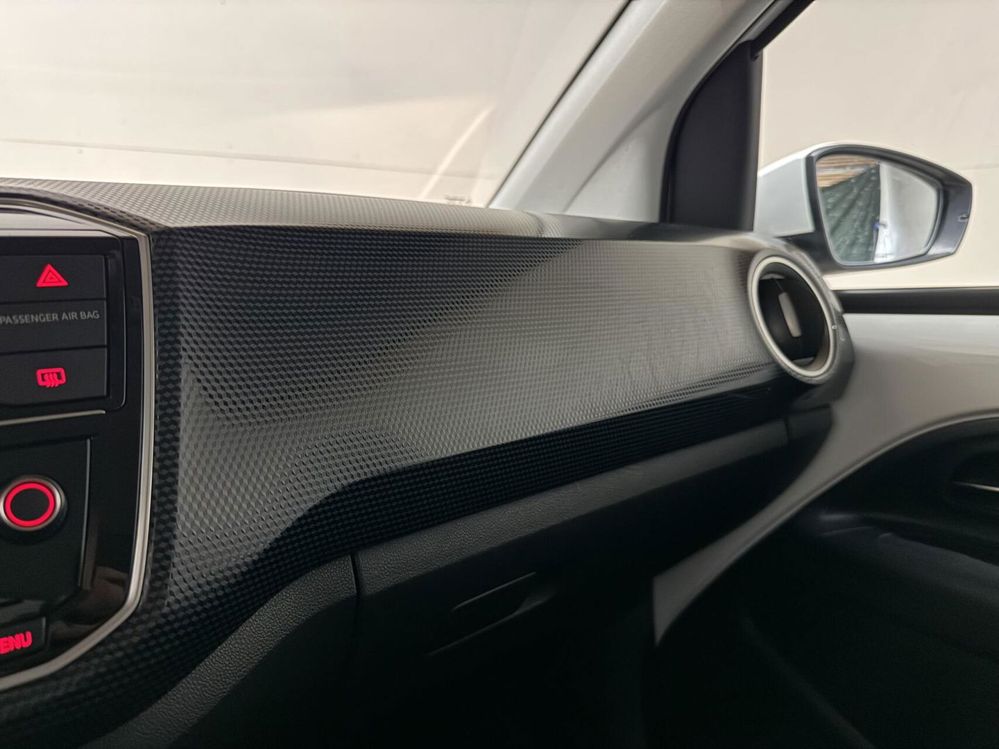 Volkswagen up! 1.0 BMT move up! Airco Navi 5drs NAP