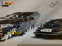 Škoda Octavia - Combi 1.0 e-TSI Sportline Automaat (PANORAMADAK, KUIPSTOELEN, VIRTUAL COCKPIT, APPLE CARPLAY, ZWART HEMEL, STOELVERWARMING, GETINT GLAS, KEYLESS, SFEERVERLICHTING, NIEUWSTAAT)