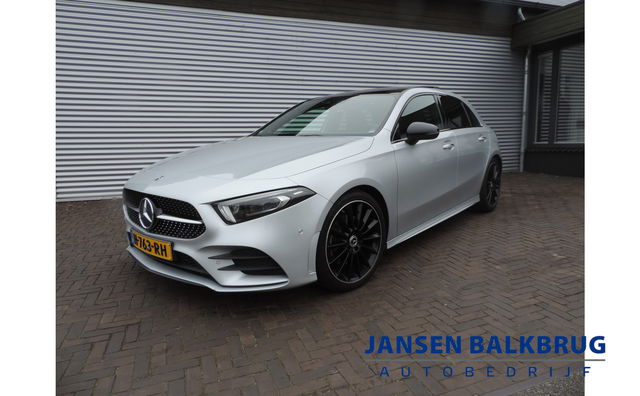 Mercedes-Benz A-Klasse - 220 Launch Edition Premium Plus panorama dak sfeerlicht vol vol