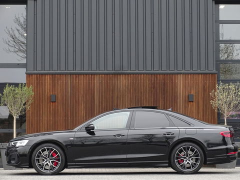 Audi A8 60 TFSie 449PK Quattro / Audi Exclusive / Matrix / B&O / 360°