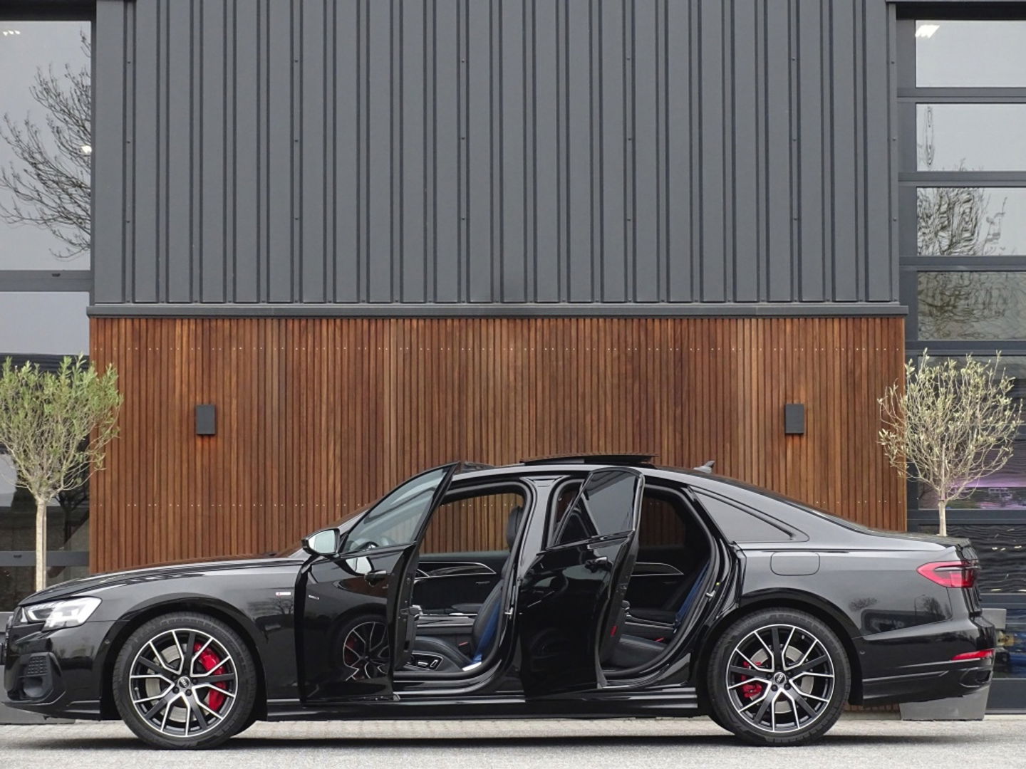 Audi A8 60 TFSie 449PK Quattro / Audi Exclusive / Matrix / B&O / 360°