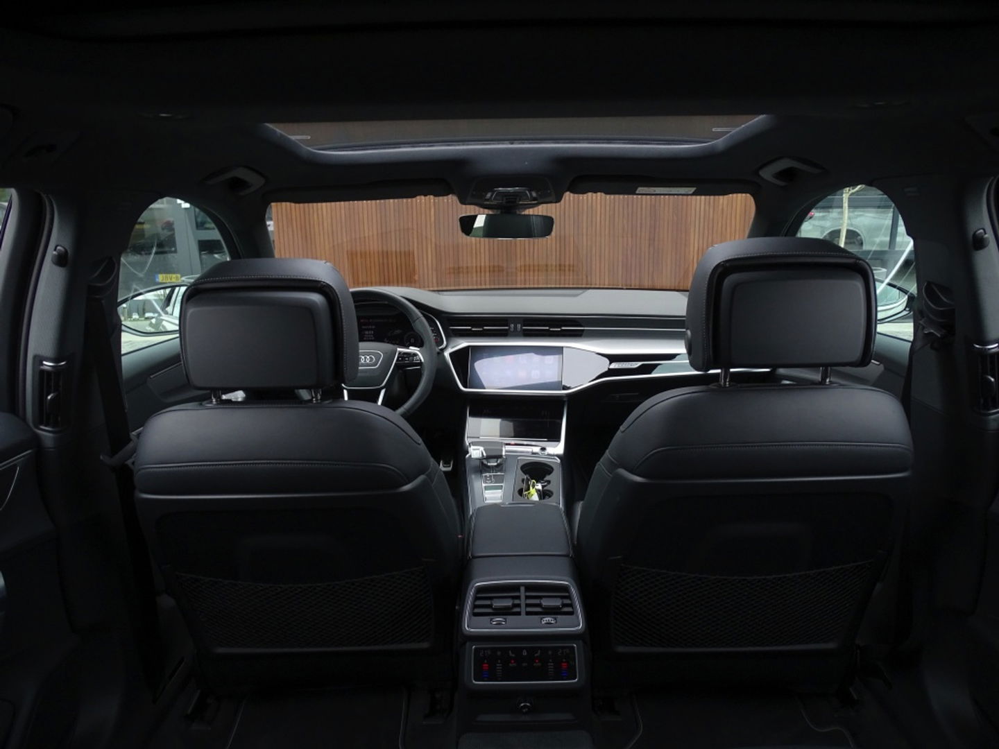 Audi A6 Avant 55 TFSIe 367 PK Quattro / Audi Exclusive / B&O / 2022 / Matrix