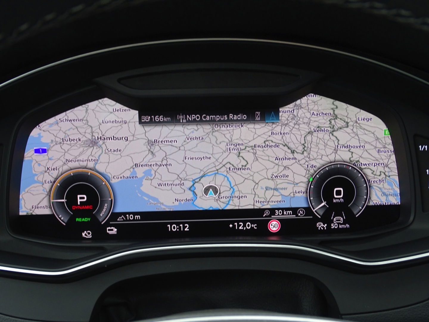 Audi A6 Avant 55 TFSIe 367 PK Quattro / Audi Exclusive / B&O / 2022 / Matrix