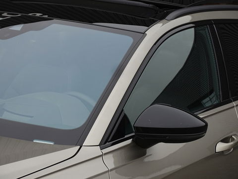 Audi A6 Avant 55 TFSIe 367 PK Quattro / Audi Exclusive / B&O / 2022 / Matrix