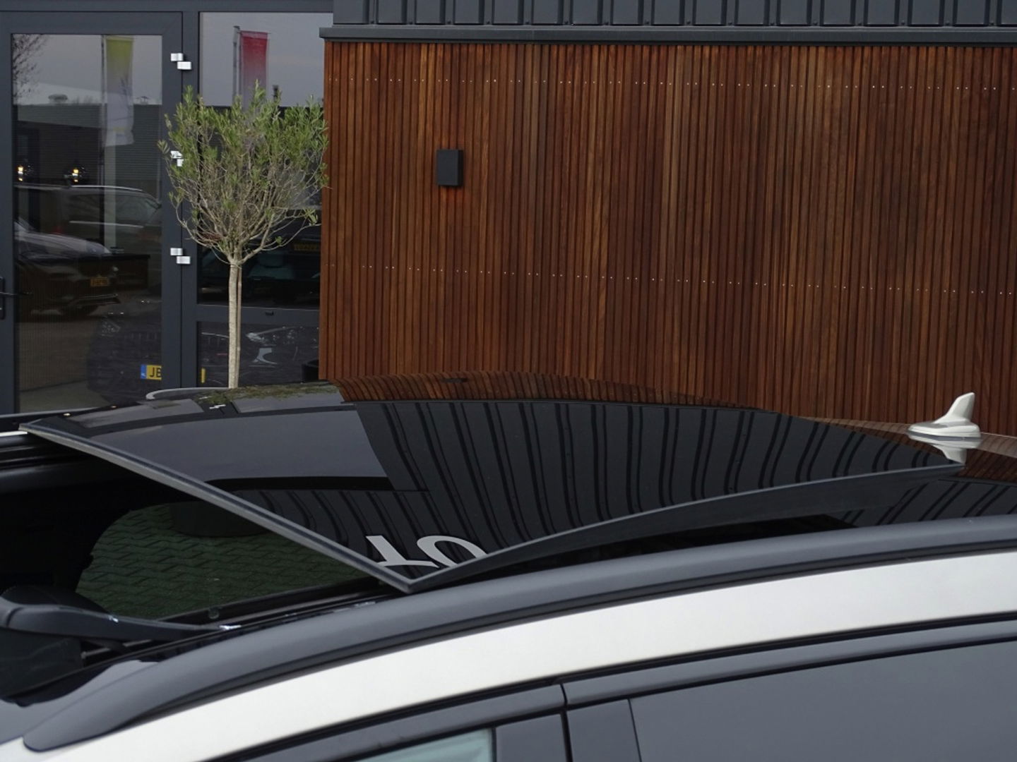 Audi A6 Avant 55 TFSIe 367 PK Quattro / Audi Exclusive / B&O / 2022 / Matrix