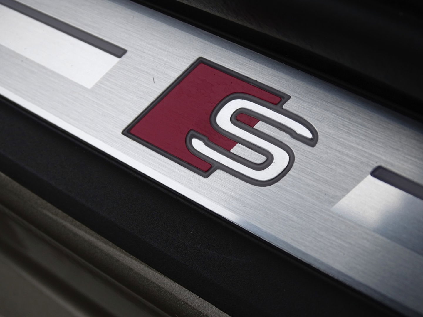 Audi A6 Avant 55 TFSIe 367 PK Quattro / Audi Exclusive / B&O / 2022 / Matrix