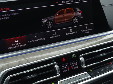 BMW X5 45e 394PK M-Sport / M- Individual / Skylounge / Laser / 360°