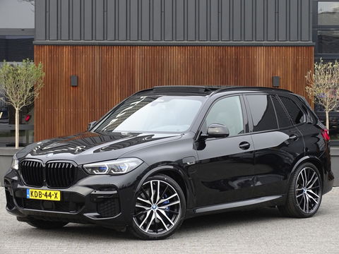 BMW X5 45e 394PK M-Sport / M- Individual / Skylounge / Laser / 360°