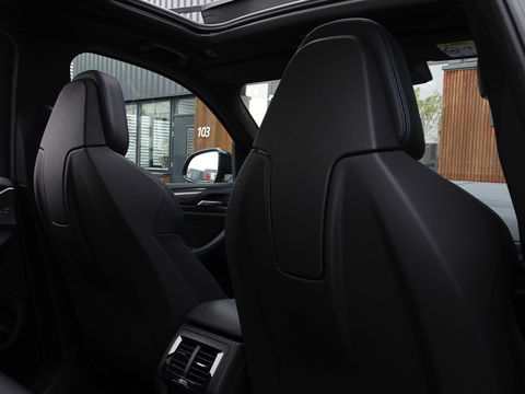 BMW X3 30e 292PK X-drive M-sport / Carbon / 360° / Pano / Harman Kardon