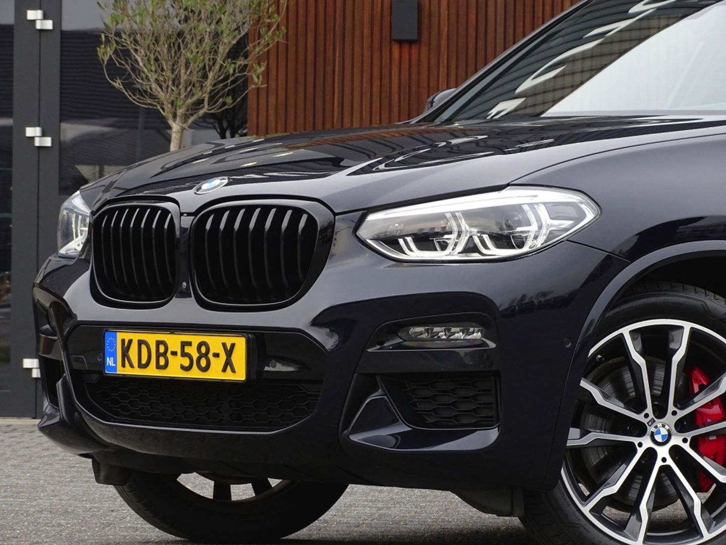 BMW X3 30e 292PK X-drive M-sport / Carbon / 360° / Pano / Harman Kardon
