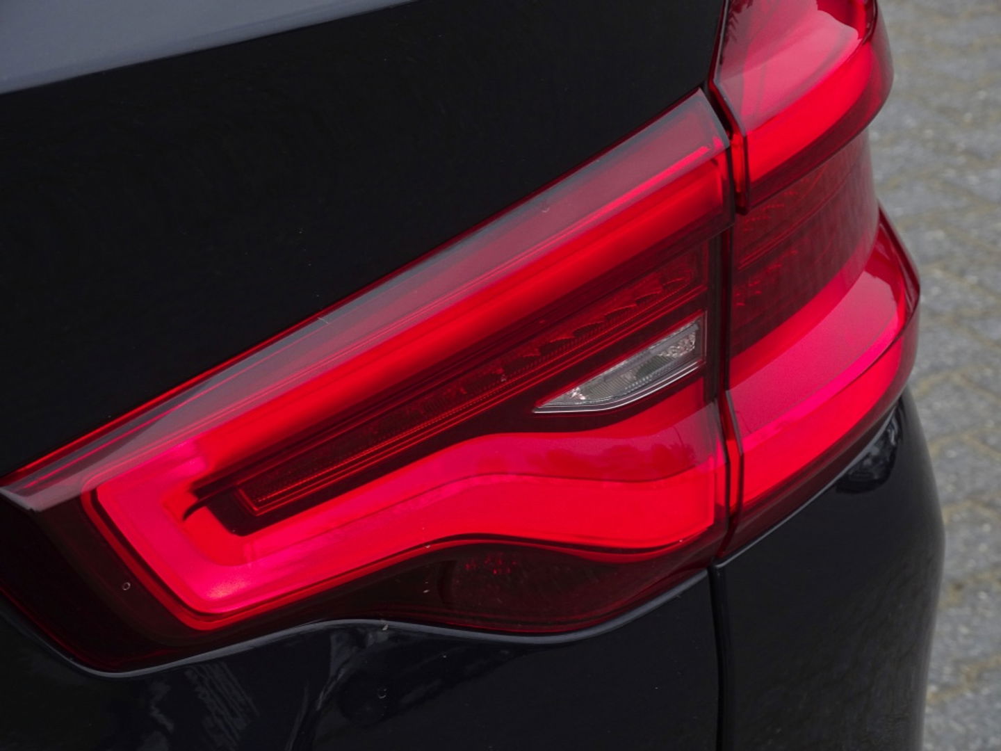 BMW X3 30e 292PK X-drive M-sport / Carbon / 360° / Pano / Harman Kardon