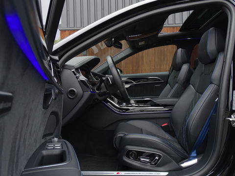 Audi A8 60 TFSie 449PK Quattro / Audi Exclusive / Matrix / B&O / 360°
