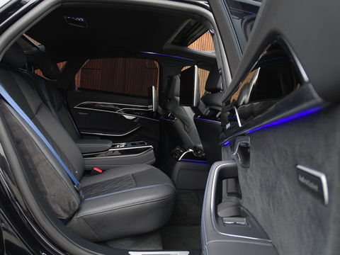 Audi A8 60 TFSie 449PK Quattro / Audi Exclusive / Matrix / B&O / 360°