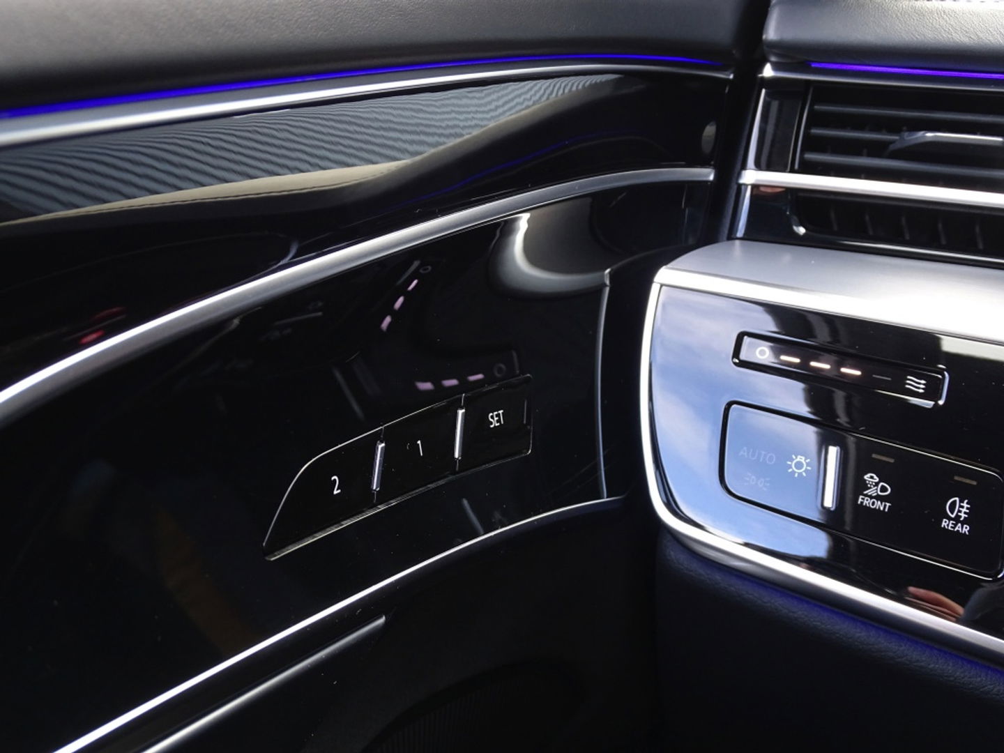 Audi A8 60 TFSie 449PK Quattro / Audi Exclusive / Matrix / B&O / 360°