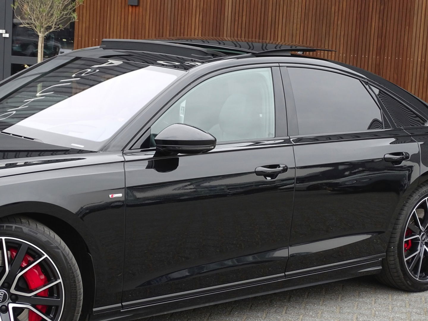 Audi A8 60 TFSie 449PK Quattro / Audi Exclusive / Matrix / B&O / 360°