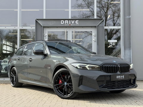 BMW 3 Serie Touring 330e LCI High Ex. M-Sport Pro |Individual leer|Pano|H/K|Memory|19"|Trekhaak|Dravit