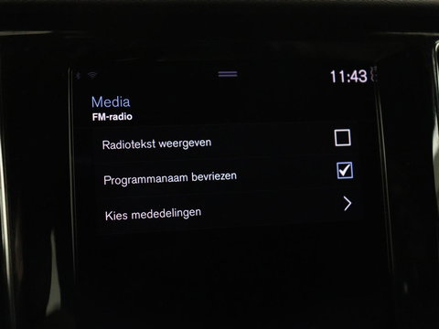 Volvo V60 2.0 B4 R-Design | Stoelverwarming | Adaptive cruise | Carplay | Camera | Keyless | Navigatie | Half leder | Full LED | Parkeerhulp | Climate control