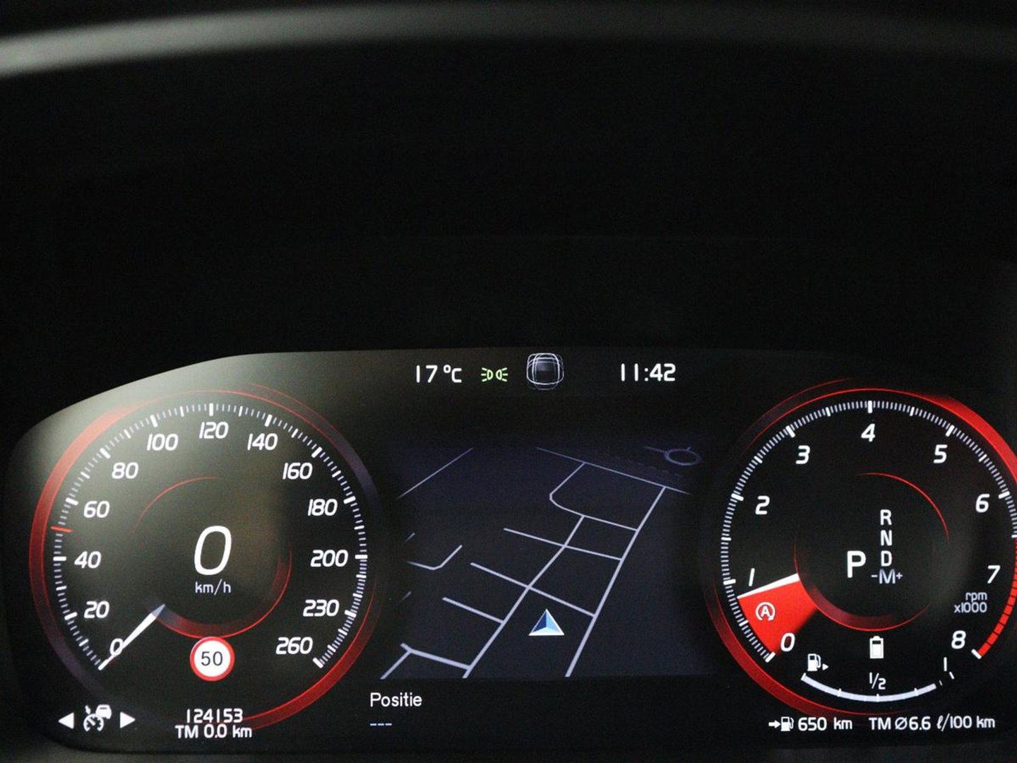 Volvo V60 2.0 B4 R-Design | Stoelverwarming | Adaptive cruise | Carplay | Camera | Keyless | Navigatie | Half leder | Full LED | Parkeerhulp | Climate control