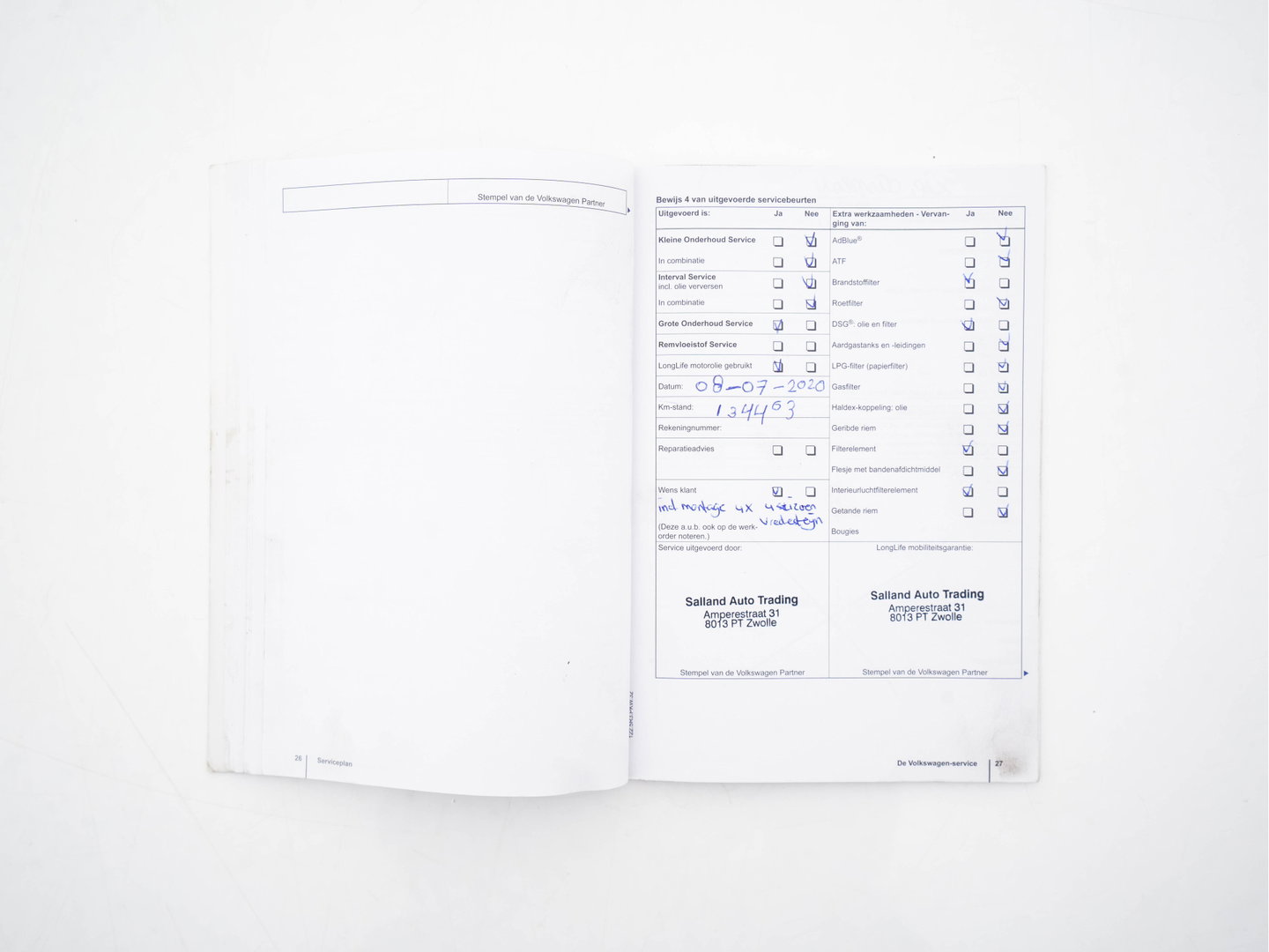 Volkswagen CC 1.8 TSI Aut. *LEATHER | BI-XENON | HEATED-SPORTSEATS | NAVI-FULLMAP | ECC | PDC | CRUISE | SHIFTPADDLES | PRIVACY-GLASS | TOWBAR | 18''ALU*